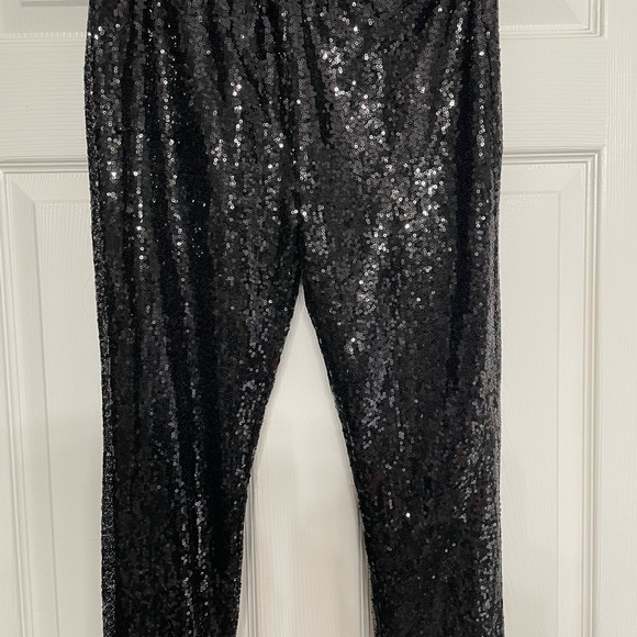 Black sequins lined pant for New Years - Picture 4 of 5